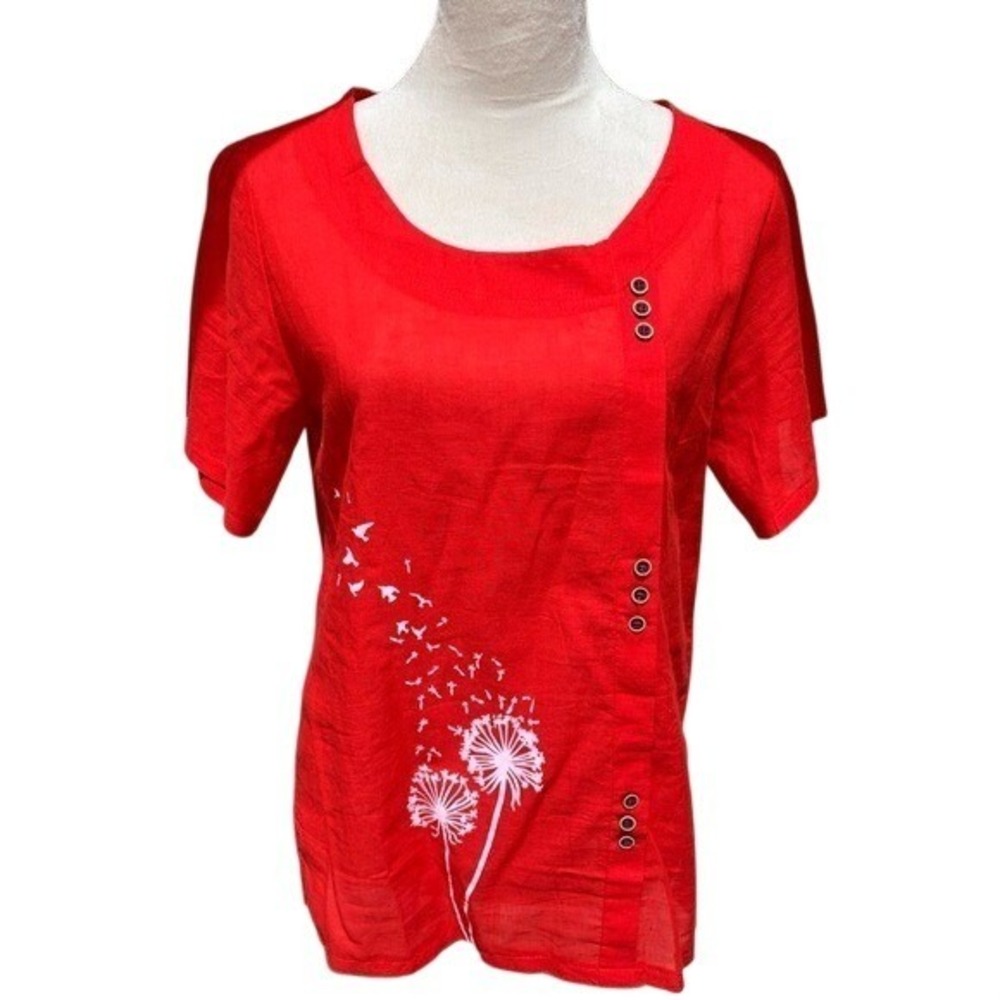 STYLEWE. NWOT. Beautiful Red Top. Lightweight cotton. Short sleeves. S/M.
